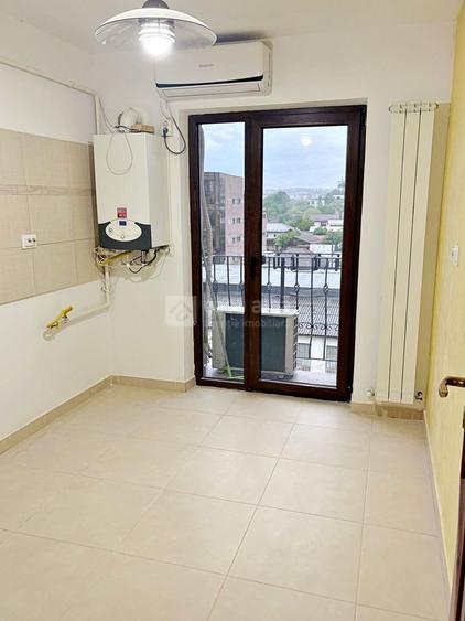 Apartament cu 2 camere decomandat, mobilat în Frumoasa