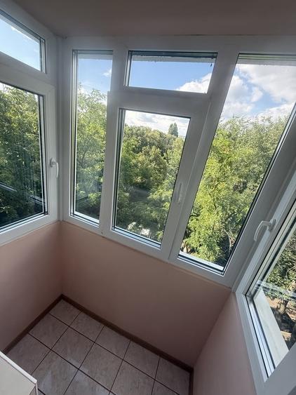 Apartament cu 2 camere semidecomandat în Brâncoveanu