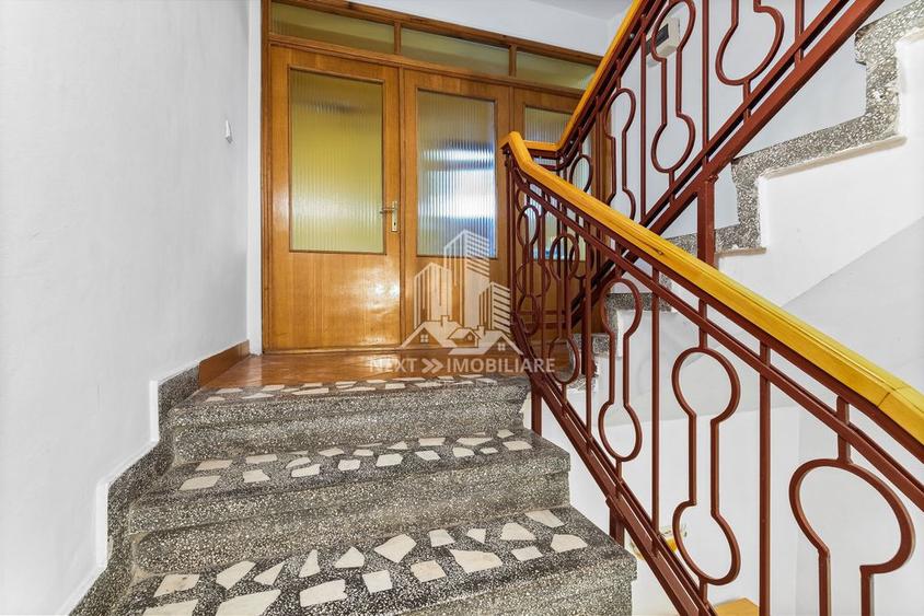 Vila S+P+2E+ M, garaj si spatiu comercial, Km4-5 - 15