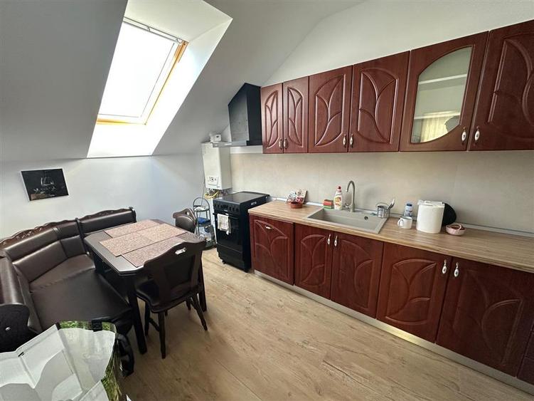 Apartament cu 2 camere decomandat în Dâmbovița