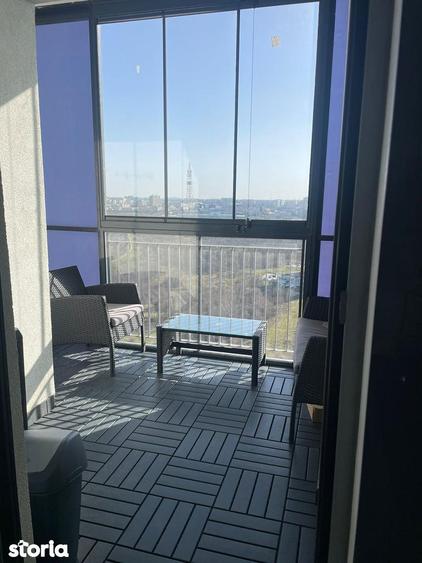 Apartament cu 3 camere, mobilat în Văcăresti