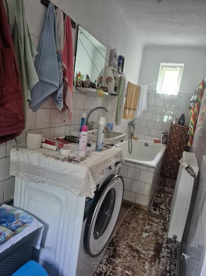 Casă cu 3 camere în Popoveni