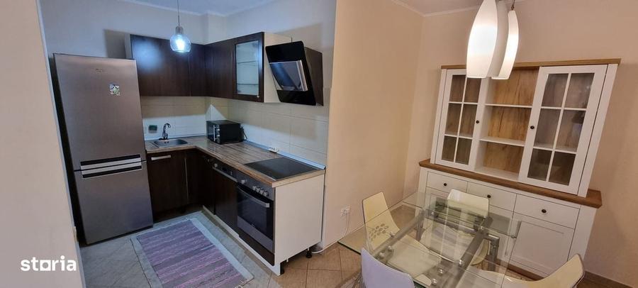 Apartament cu 3 camere decomandat în Olimpia-Stadion
