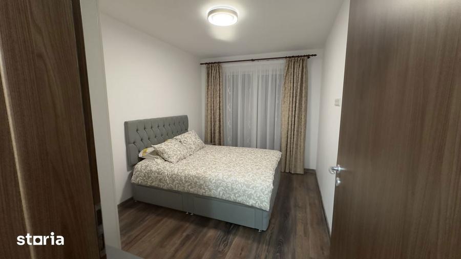 Apartament cu 3 camere în Centura