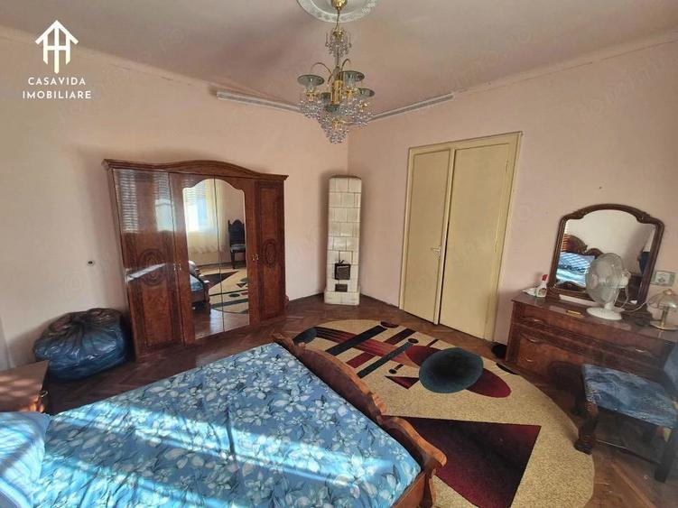 Casă cu 2 camere cu Teren 365 Mp în Central