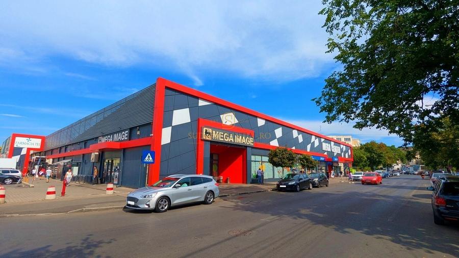 Apartament cu 3 camere decomandat în Rahova