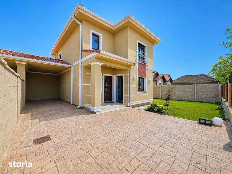 Casă cu 5 camere cu Teren 338 Mp în Lipovei