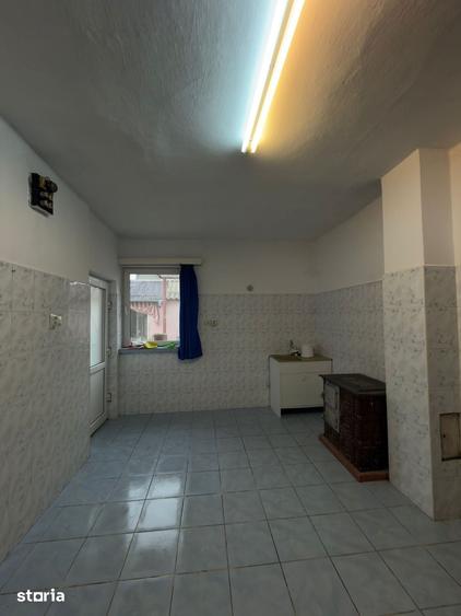 Casă cu 2 camere cu Teren 415 Mp în Oncea