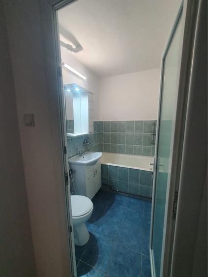 Apartament cu 2 camere decomandat în Piața Unirii