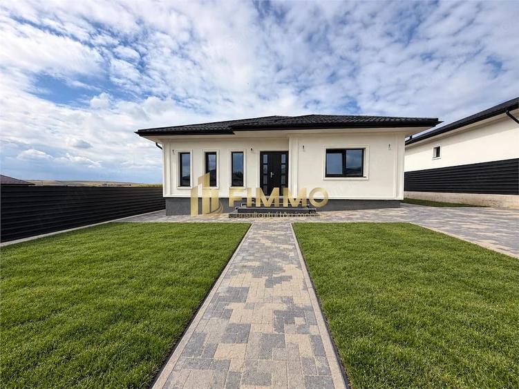 Casă cu Teren 550 Mp în Poieni-Suceava