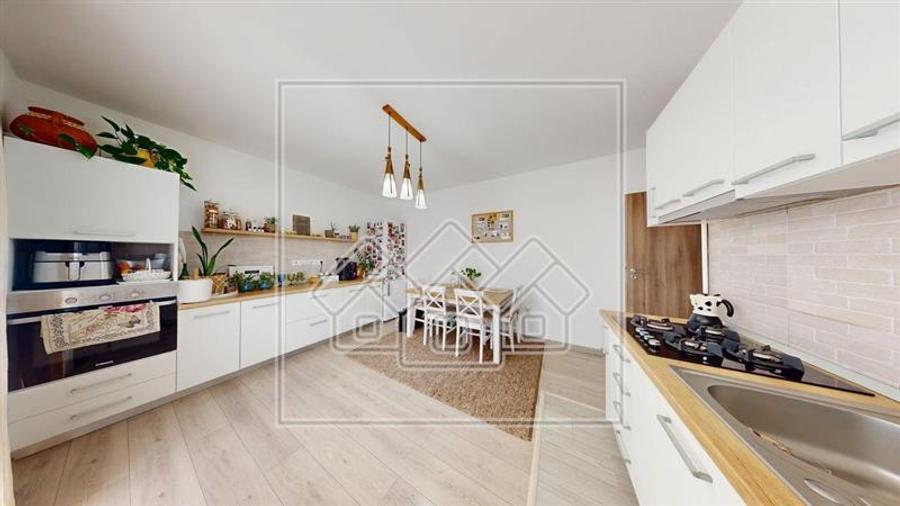 Apartament cu 2 camere decomandat în Arhitecților - Calea Cisnădiei