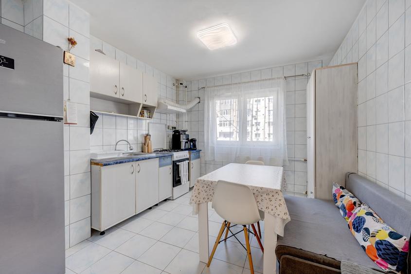Apartament cu 2 camere decomandat în Tineretului