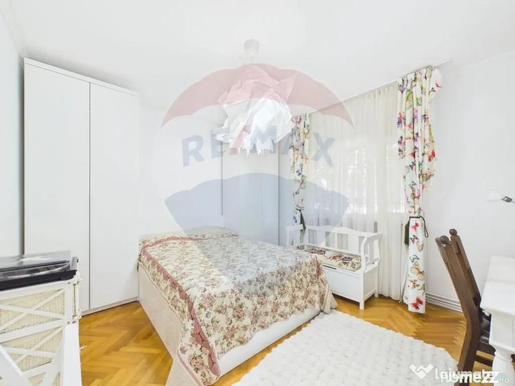 Oportunitate - 2 Apartamente 4 + 2 camere - Zona 13 Septe... - 17
