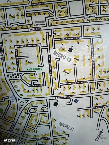 Apartament cu 3 camere semidecomandat în Micro 19