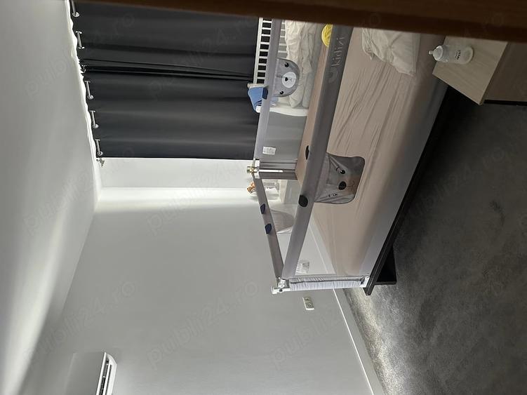 Apartament cu 3 camere decomandat în Ștefăneștii de Jos