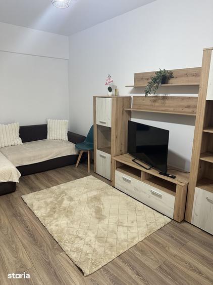 Apartament cu 2 camere în Podu Roș