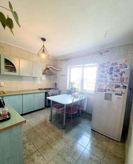 Apartament cu 3 camere decomandat în Vitan Mall