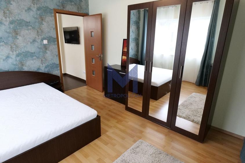De închiriat apartament luminos 3 camere - 12