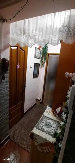 Apartament cu 3 camere în Stana