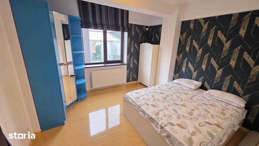 Apartament cu 3 camere decomandat în Băneasa