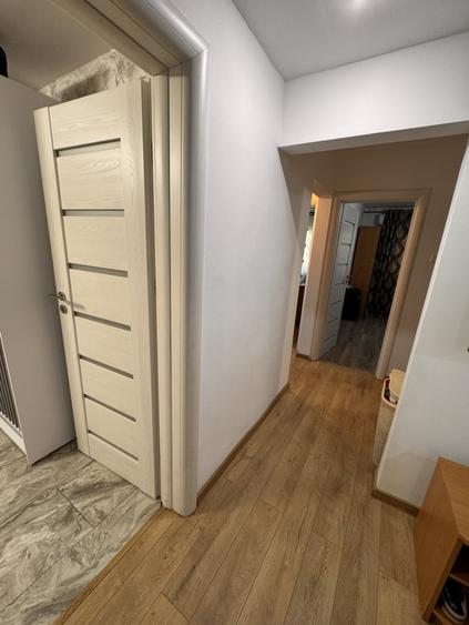 Apartament 4 camere, decomandat, zona Lapus - 9