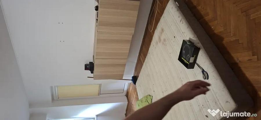 Apartament cu 3 camere semidecomandat în Herăstrău