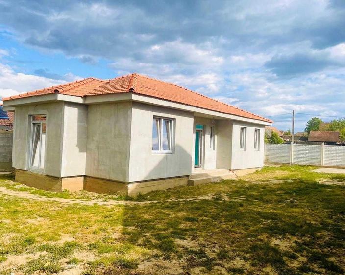 Casă cu 4 camere în Cihei