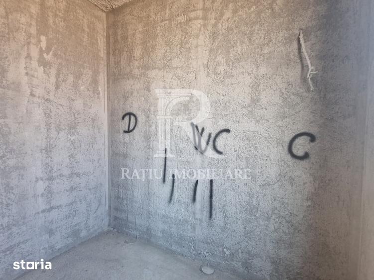 Casă cu 5 camere cu Teren 500 Mp în Paleu