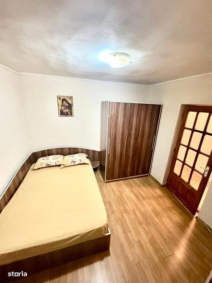 Casă cu 4 camere în Uiești