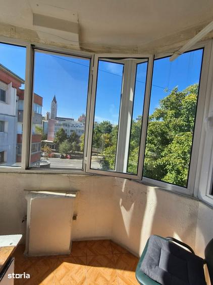 Apartament cu 3 camere decomandat în Bistrița Lac