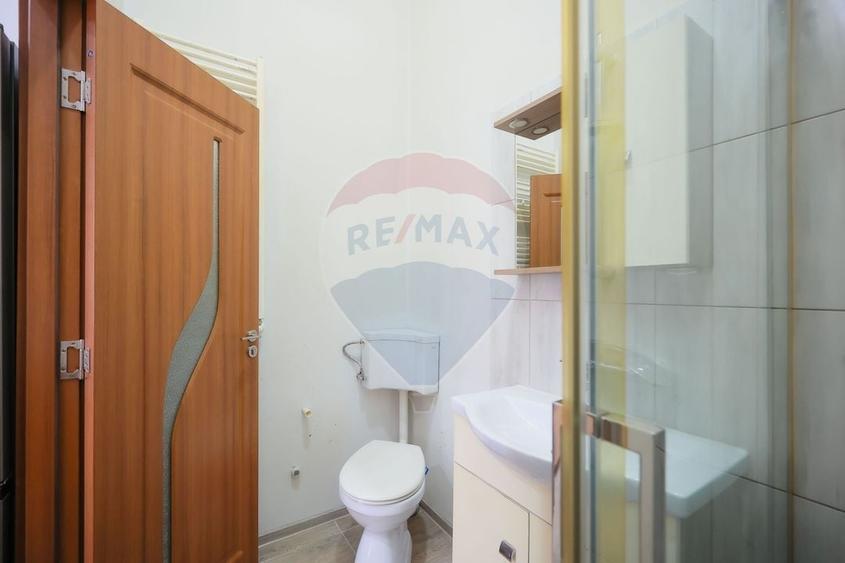 Apartament cu 2 camere decomandat, mobilat în Ultracentral