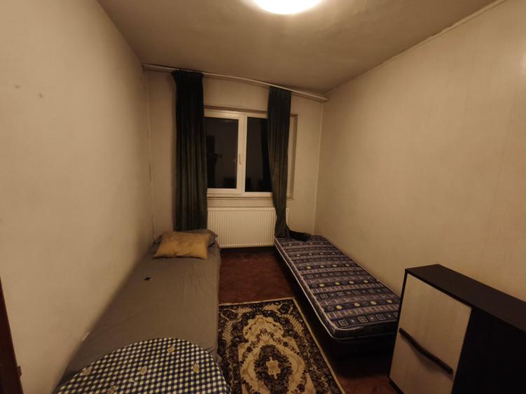Sagului- Piata Doina 3 camere 350 euro - 12