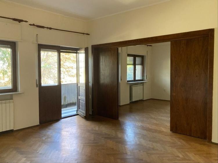 Apartament cu 2 camere decomandat în Rosetti