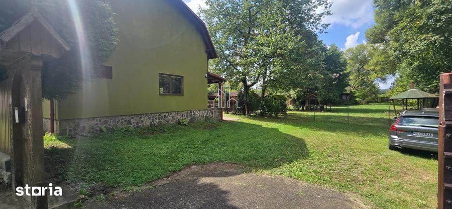 Casă cu 5 camere cu Teren 479 Mp în Central