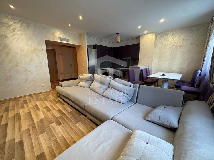 Apartament cu 3 camere decomandat în Văcăresti