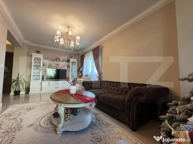 Apartament cu 3 camere decomandat în Burdujeni