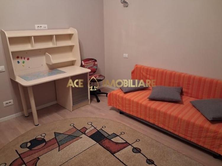 Apartament cu 3 camere decomandat, mobilat în Dudești