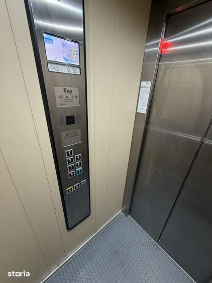 Apartament cu 3 camere decomandat în Bucium