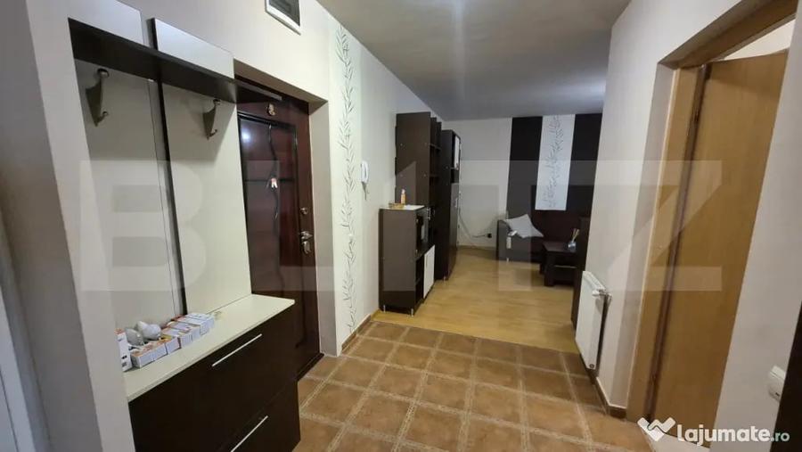 Apartament cu 2 camere decomandat în Micro 16