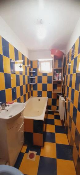 Apartament cu 2 camere semidecomandat în Tineretului