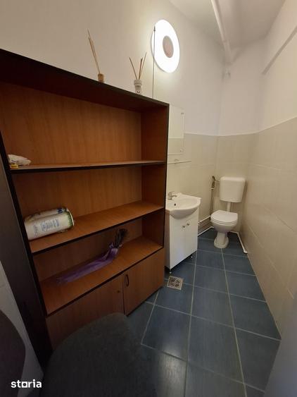 Apartament cu 4 camere în Central