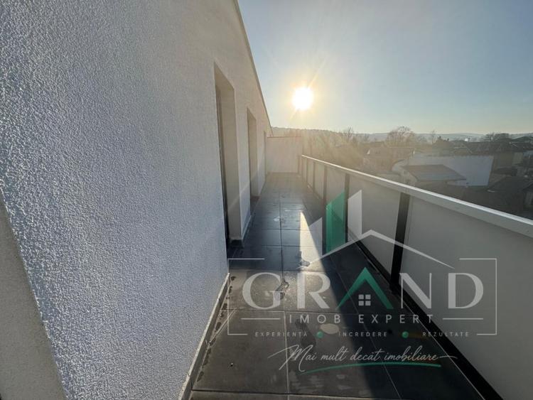 Apartament cu 2 camere semidecomandat în Dâmbul Rotund