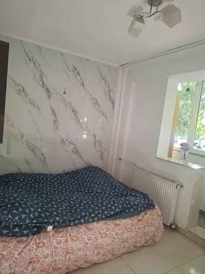Apartament semidecomandat în Tei