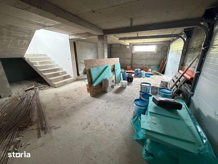 Casă cu 4 camere cu Teren 330 Mp în Ștrand