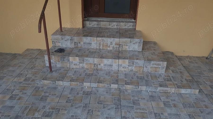 Casă cu 2 camere cu Teren 250 Mp în Central