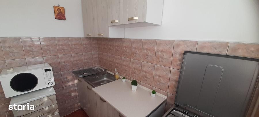Militari,Gorjului,Cetatea de Balta ,2 min metrou - 9