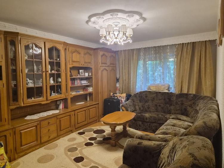 Vand apartament cu doua camere mobilat si utilat - 7