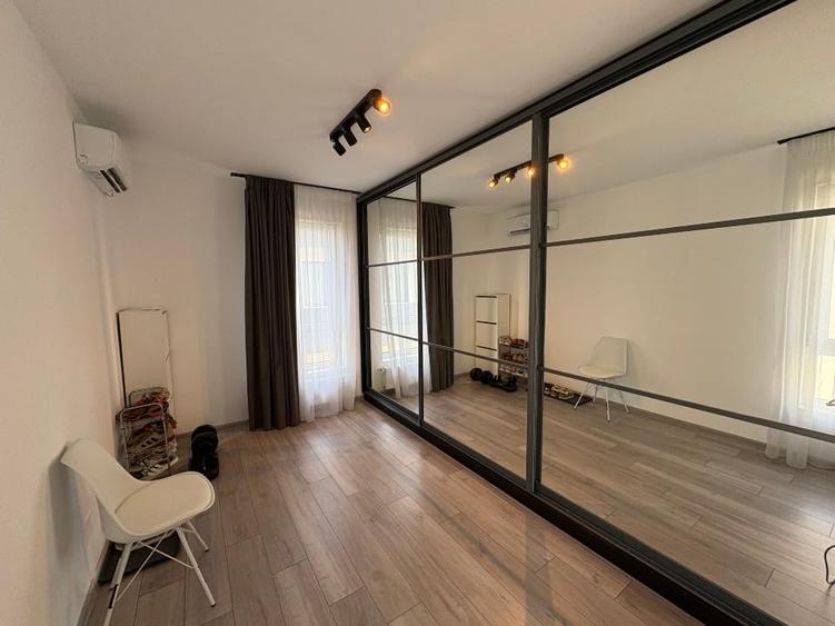 Duplex cu 4 camere cu Teren 262 Mp în Berceni