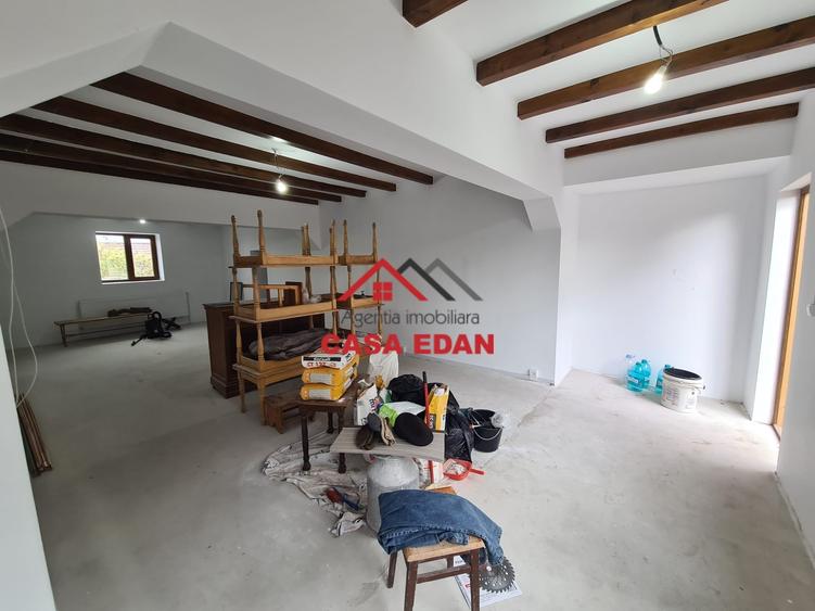 Casă individuală cu 4 camere cu Teren 437 Mp în Șotrile