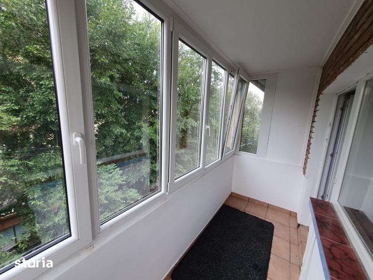Apartament cu 2 camere decomandat în Steaua